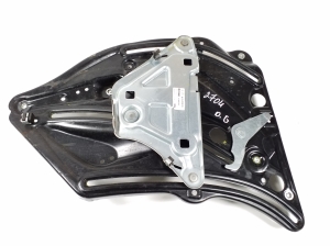   Rear fort window lifter frame  - A2076700203 