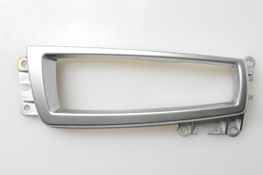 BMW X3 F25 (2010–2017) Cita salona detaļa 9189065 BMW X3 F25 (2010–2017) Cita salona detaļa 9189065