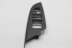 Other interior part - 105005856R