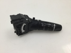 Vējstikla tīrītāju slēdzis - 252608H905