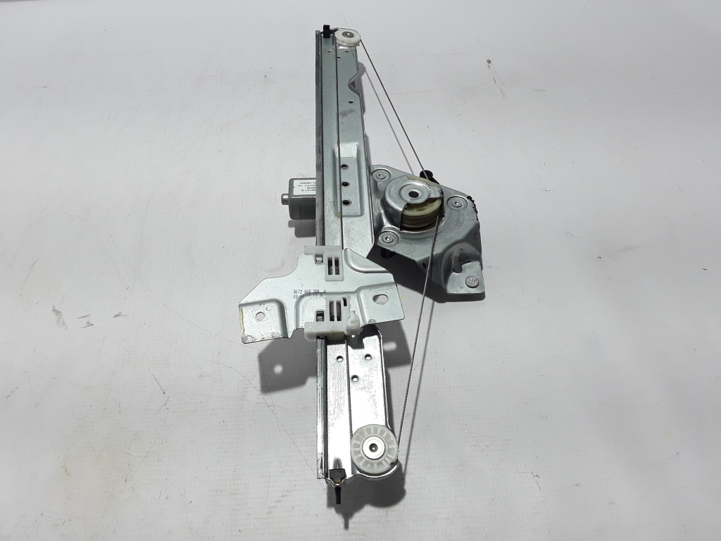 DACIA Duster 1 generation (2010-2017) Front Right Door Window Regulator 807206838R 22384677