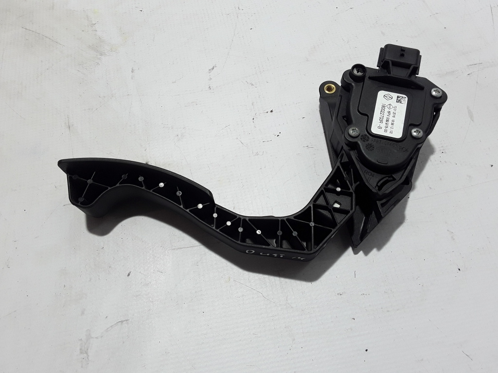 DACIA Duster 1 generation (2010-2017) Throttle Pedal 180022703R 22384659