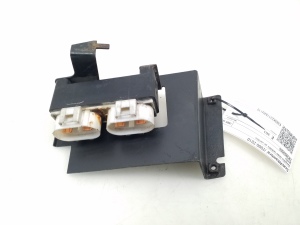 Fuse box bracket under the hood - 7M3959506