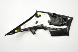 Mazda 3 IV (2019–2026) Tagumise toe sisekujundus bckh68250 - 2