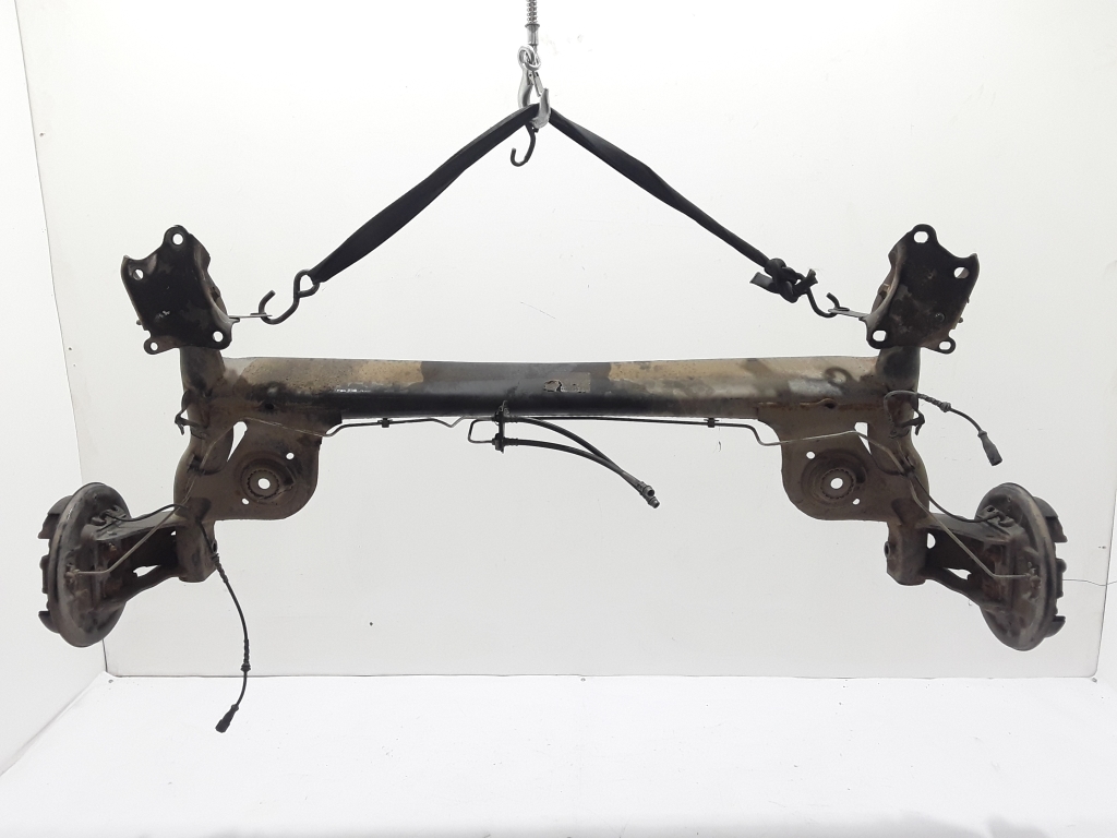 Used Dacia Duster Rear axle and its details 555016666R