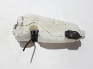   Windscreen washer tank front 