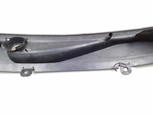AUDI A6 C6 (2004–2011) Klaasipuhastite mehhanismi kate esiklaasi juures 4F1819403 - 2