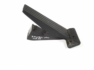 BMW 7 SERIJA F02 (2008–2015) Gaspedal 6788632 - 4