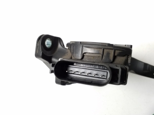 Land Rover Freelander (2006–2014) Gaspedal 6G929F836FF - 3
