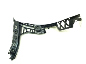  Rear bumper bracket 