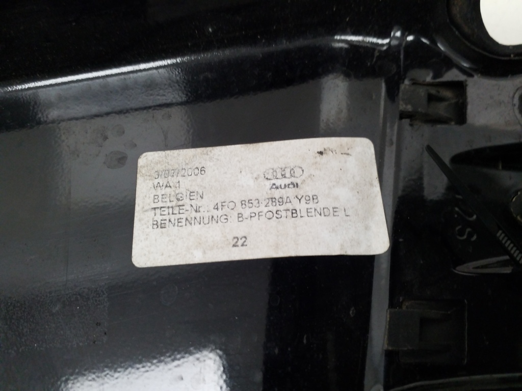 AUDI A6 C6/4F (2004-2011) Kairė šoninio statramščio apdaila 4F0853289A 21422924