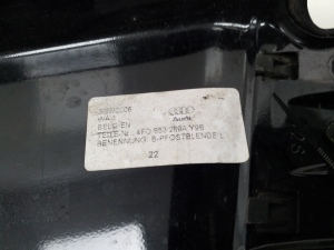 AUDI A6 C6 (2004–2011) Garniture extérieure du montant central 4F0853289A - 2