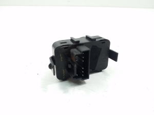 Chrysler Town Country IV (2000–2007) Mirror control switch 4685317 - 2