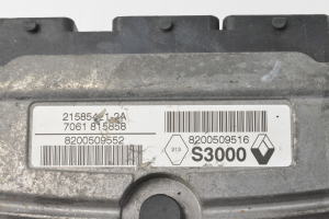 RENAULT Megane II (2002–2009) Motorsteuergerät 8200509516 - 2