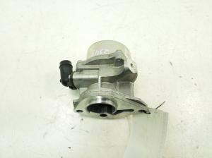 Mercedes Benz A-Class 177 (2018–2026) Vacuum pump 146502327R - 2