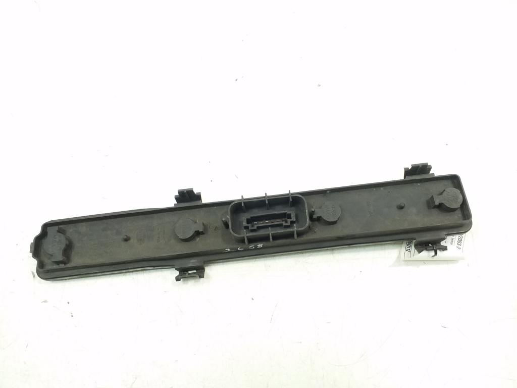 Used Mercedes Benz Vito Rear cornering light bulb socket A0008201177