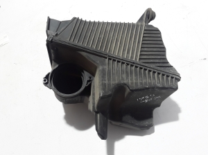 RENAULT Scenic (2003–2010) Luftfiltergehäuse