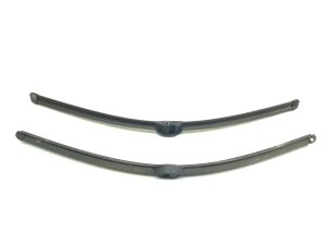 Mercedes Benz CLS-Class 218 (2011–2018) Scheibenwischerblätter A2128201845 - 2