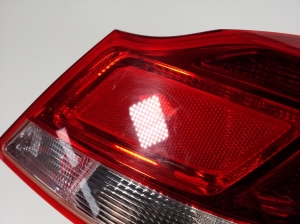  Rear corner lamp 