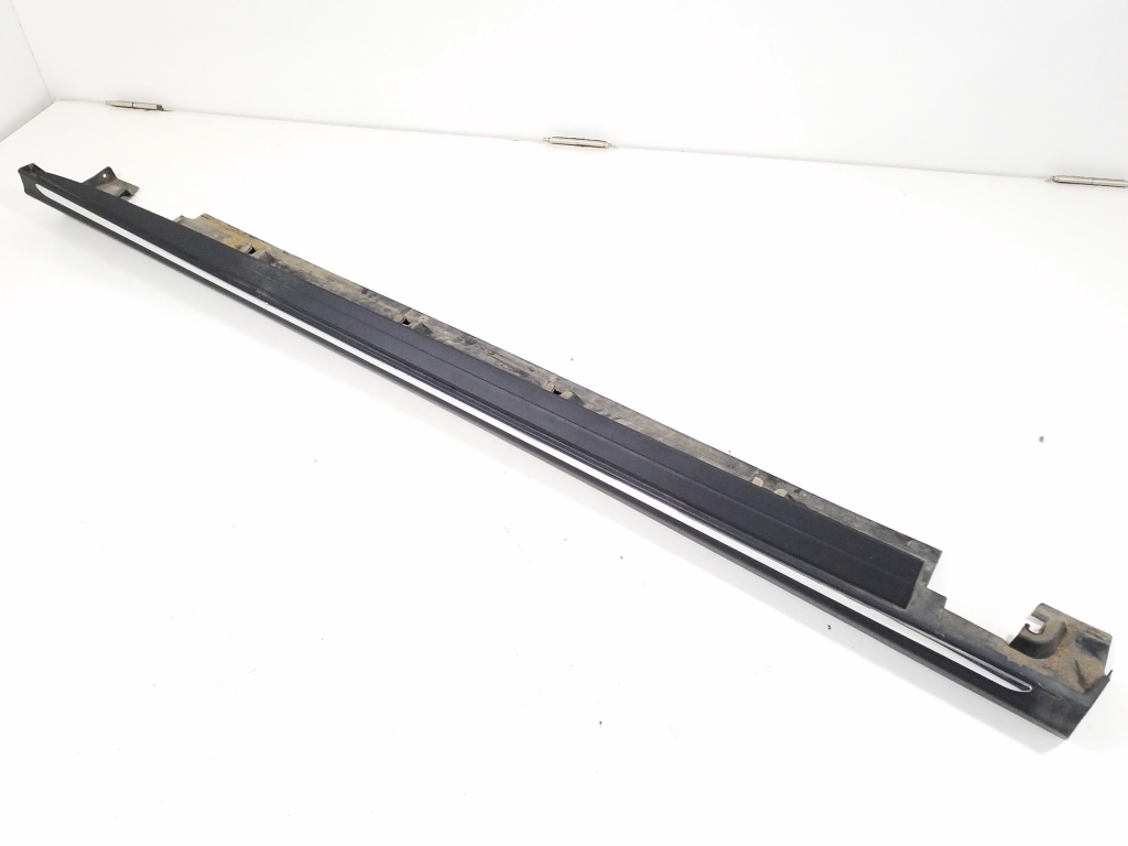 MERCEDES-BENZ M-Class W166 (2011-2015) Right Side Plastic Sideskirt Cover A1666900440 21907830