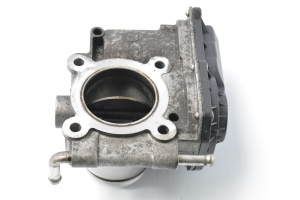 Mazda 6 (2002–2007) Drosselklappe RF7J136B0C - 4