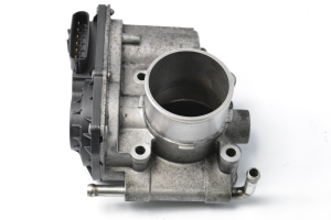 Mazda 6 (2002–2007) Drosselklappe RF7J136B0C - 5
