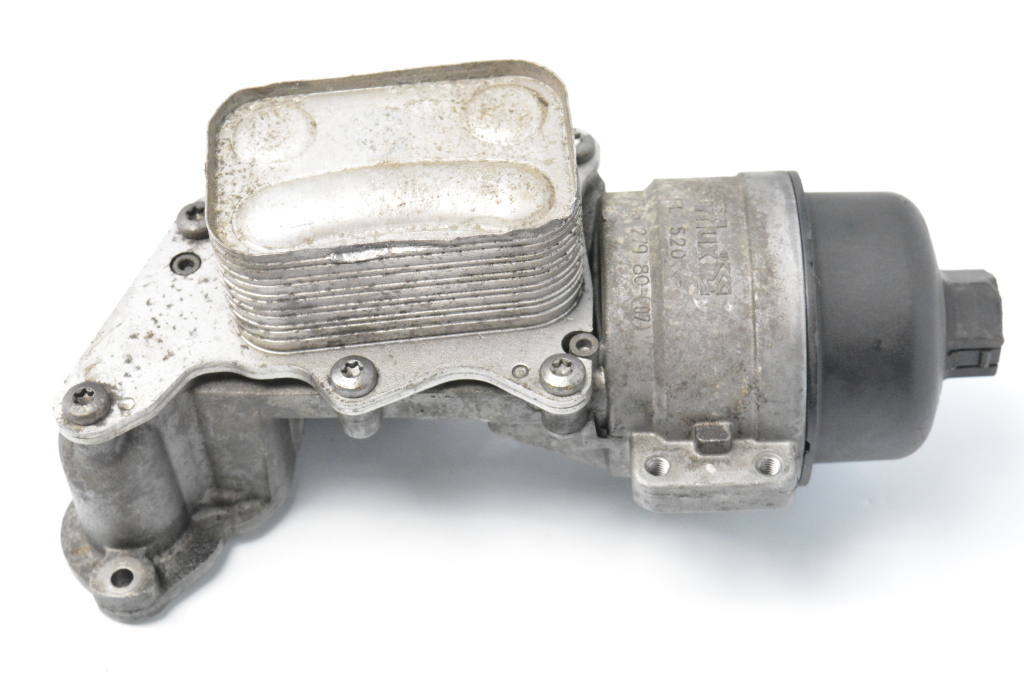 Peugeot 308 (2007–2015) Ölfiltergehäuse 754627980 Peugeot 308 (2007–2015) Ölfiltergehäuse 754627980