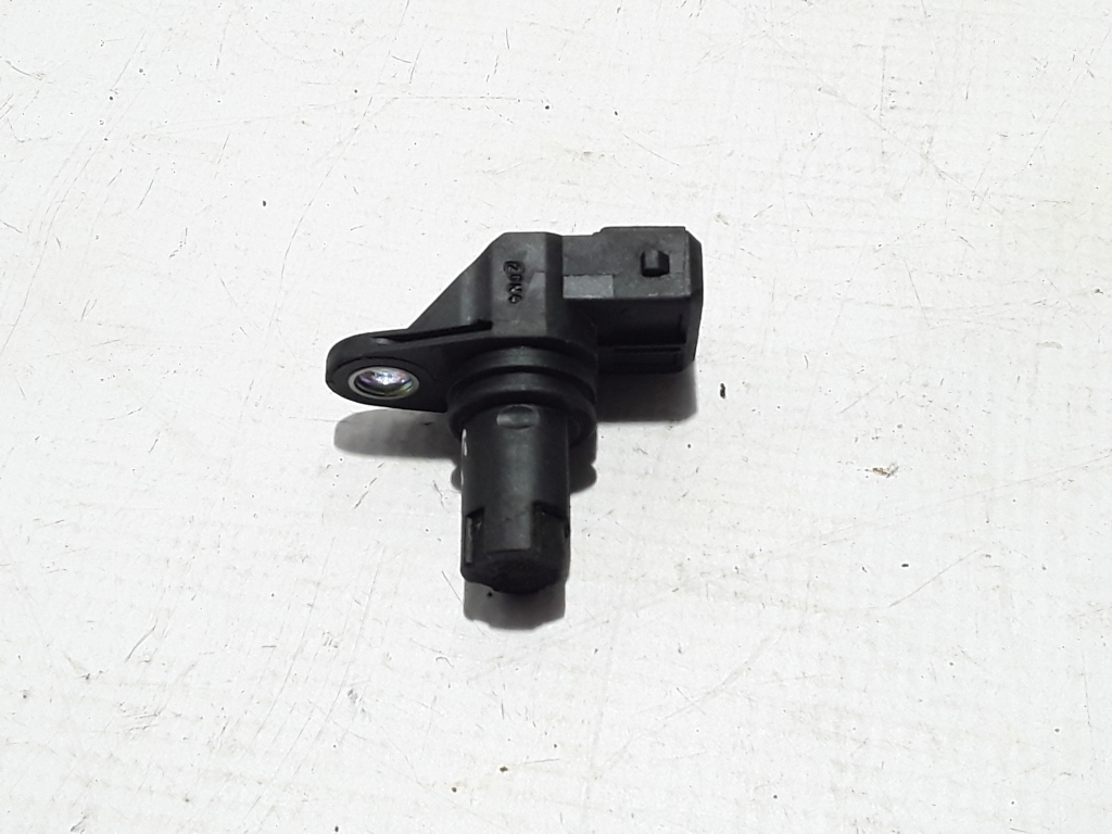 RENAULT Scenic 2 generation (2003-2010) Crankshaft Position Sensor 8200370572 22384922