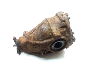 Mercedes Benz E-Class W210 (1995–2002) Rear differential A2103507362 - 5