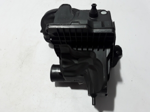 RENAULT Scenic (2016–2026) Luftfiltergehäuse 165006427R - 4