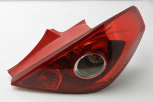 Rear corner light - 13211841