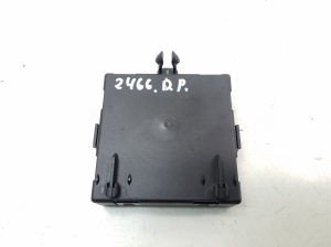 Mercedes Benz E-Class W207 (2009–2017) Esiukse juhtplokk A2079001200 - 2