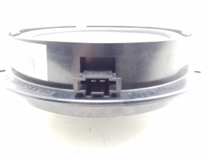 Mercedes Benz E-Class W207 (2009–2017) Front door speaker A2048201902 - 4