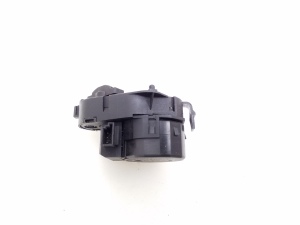 BMW 5 SERIES E60 (2003–2010) Salongi soojenduse klapi mootor 6930304 - 2