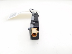 Volkswagen Touareg I (2002–2010) Antenas pastiprinātājs 7L6035552A - 2