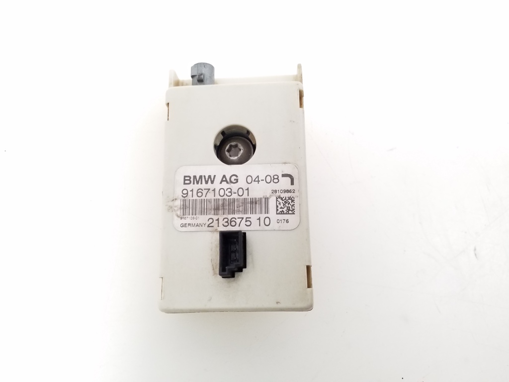 BMW 5 Series E60/E61 (2003-2010) Bootlid Antenna Amplifier 9167103 25075192