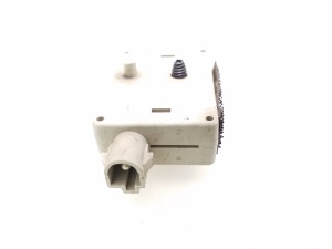 BMW 5 SERIES E61 (2004–2010) Antenna amplifier 6990090 - 3