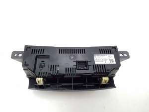 Subaru Outback (2009–2014) Heater control panel 72311AJ030 - 3