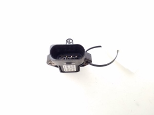 AUDI A4 B6 (2000–2005) Vahejahuti andur 038906051C - 2