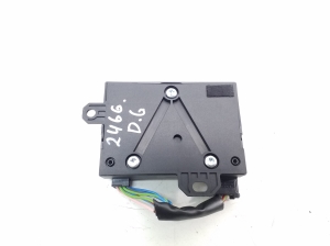 Mercedes Benz E-Class W207 (2009–2017) Fuel pump control module A2124400414 - 2