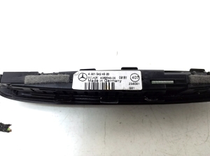Mercedes Benz E-Class W207 (2009–2017) Parkimissüsteemi ekraan A0015424523 - 2