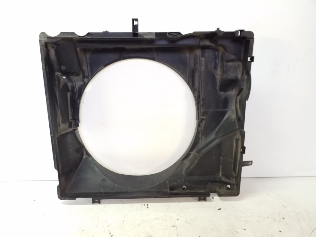 Used NISSAN Pathfinder Cooling fan frame