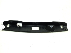 Mercedes Benz E-Class W207 (2009–2017) Sonstiges Teil der Heckklappenverkleidung A2077580702 - 3