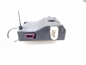 BMW 3 SERIES E90 (2004–2013) Antenna amplifier 9141491 - 2