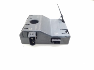 BMW 3 SERIES E90 (2004–2013) Antenna amplifier 9141491 - 3