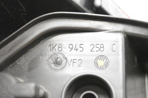 Volkswagen Scirocco III (2008–2017) Tagumine nurgatuli 1K8945258C - 5