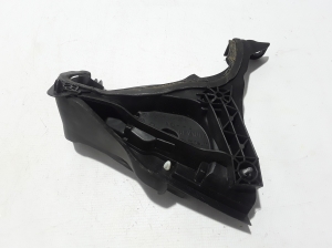 Grille d’auvent (garniture du mécanisme d’essuie-glace) - 668634479R