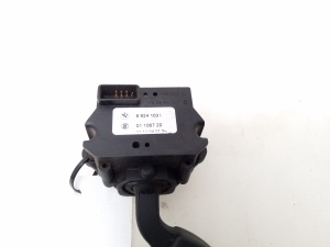 BMW 5 SERIES E60 (2003–2010) Suunatulede lüliti 6924103 - 2
