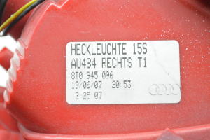 AUDI A5 (2007–2016) Eckleuchte hinten 8T0945096 - 4