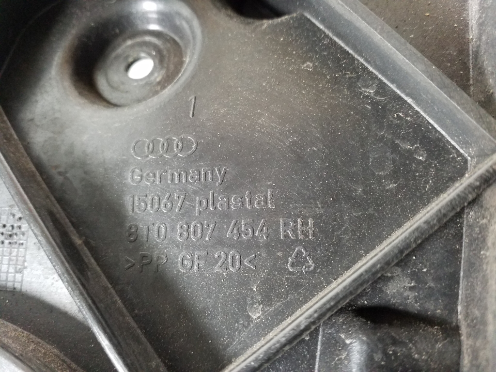 AUDI A5 8T (2007-2016) Держатель заднего бампера правый 8T0807454,8T0807572 21909991